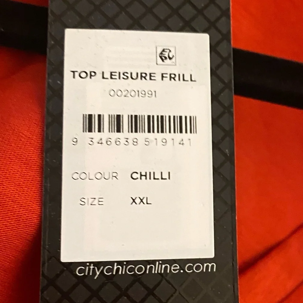 City Chic Top Leisure Frill in Chilli Red Sz 22/24 NWT - Picture 6 of 6